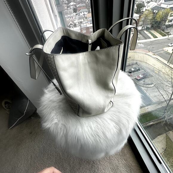 Botkier Ivory Chevron Calf-Hair Tote Bag Quiet Luxury Textured Leather Work NWOT - Picture 9 of 14